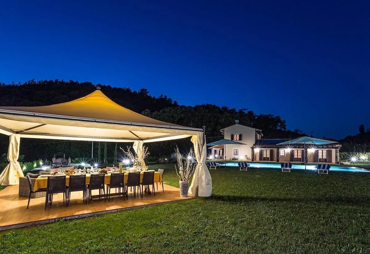Villa Olga - Giardino E Piscina Privata Tra Le Colline Di Lucca