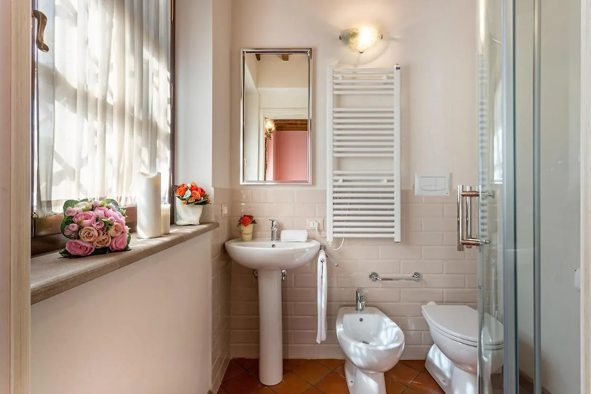 Villa Olga - Giardino E Piscina Privata Tra Le Colline Di Lucca Italy